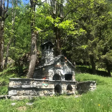 Alpesi faház Chalet Nel Bosco Foglugsan Formazza